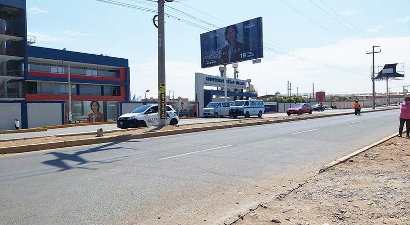 VENTA DE TERRENO EN URBANIZACIÓN FRENTE A LA UCV - CARRETERA PIMENTEL